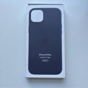 Apple Leather Case with MagSafe for iPhone 14 Plus - Navy NWT